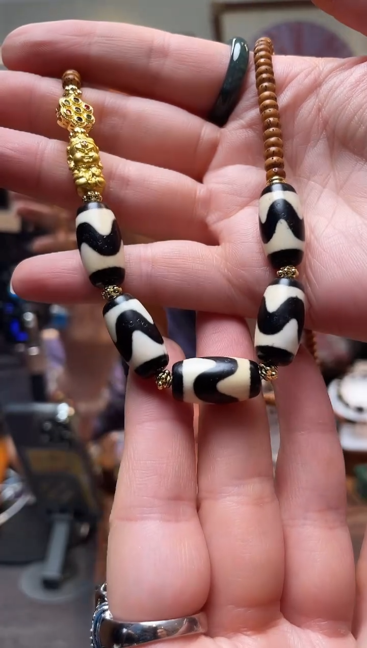 【闪购商品】柏香籽/百香籽吊坠0225-32虎虎阵项链