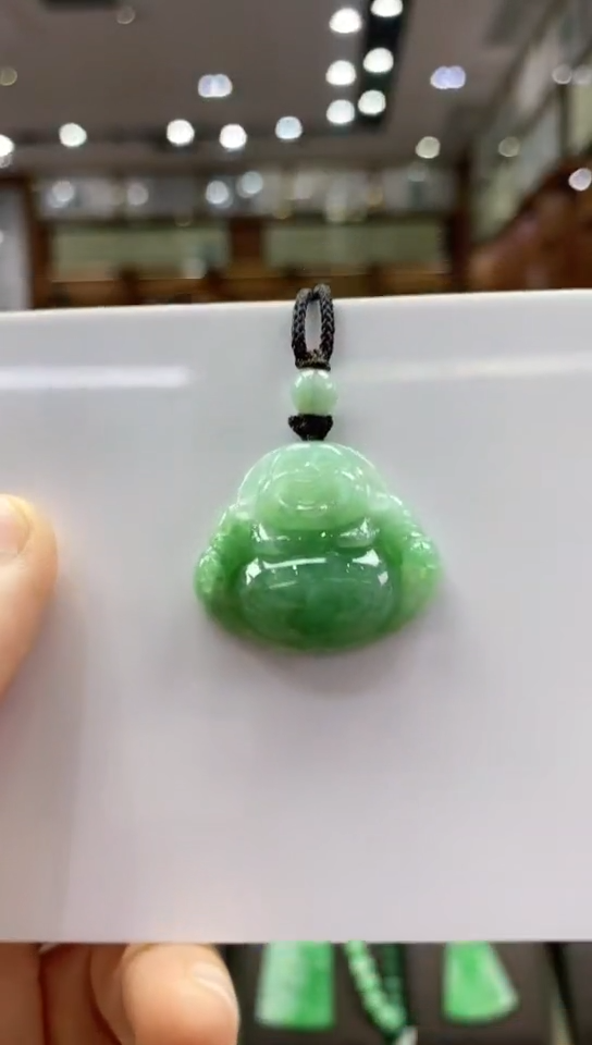 颈饰未镶嵌翡翠佛公