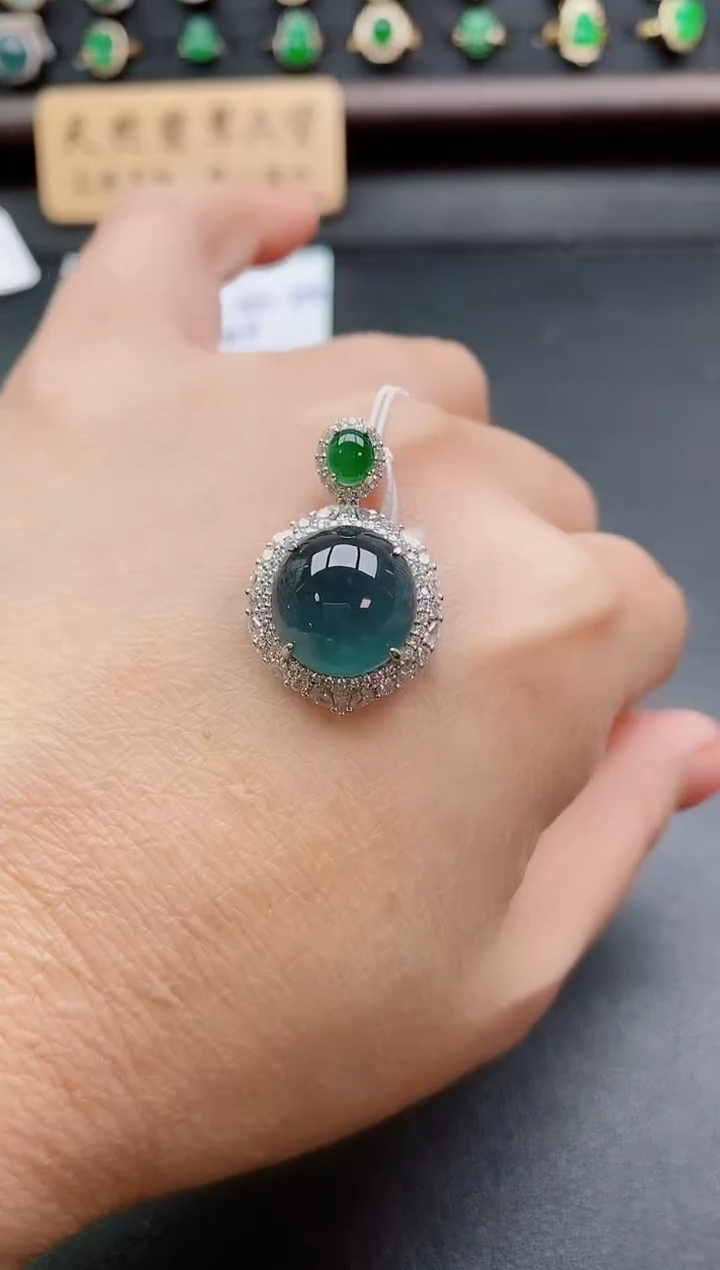 吊坠(赠链)银S925镶嵌翡翠1