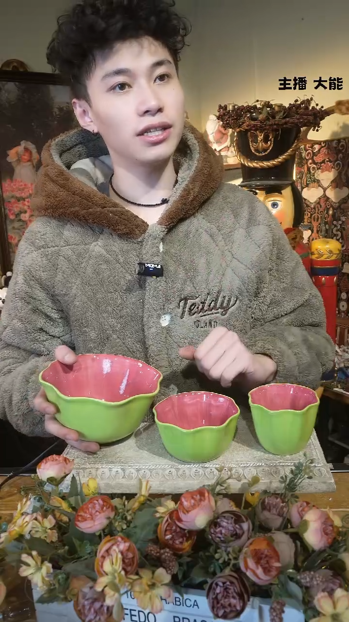 【闪购商品】默认微瑕高端树脂陶瓷摆件M515