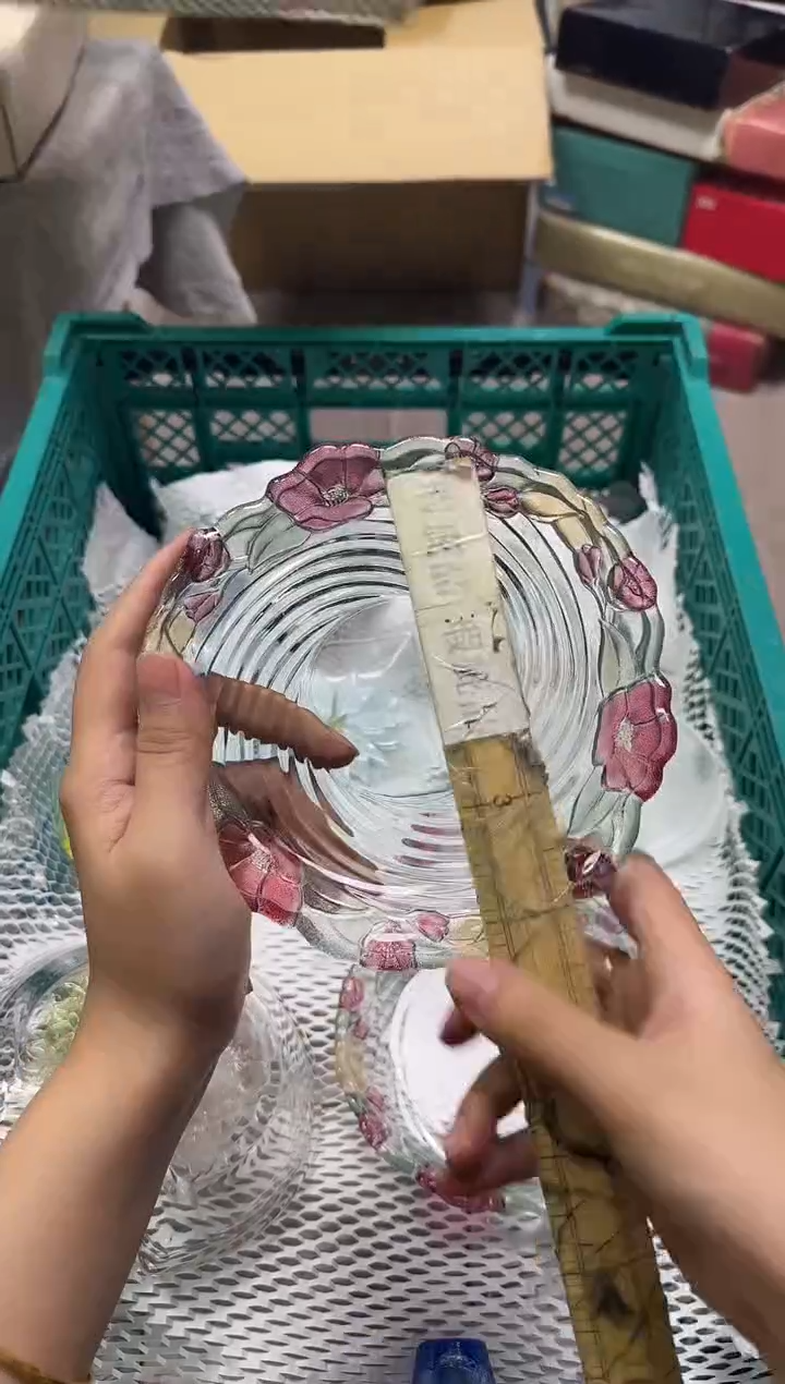 手工艺品玻璃有**待171