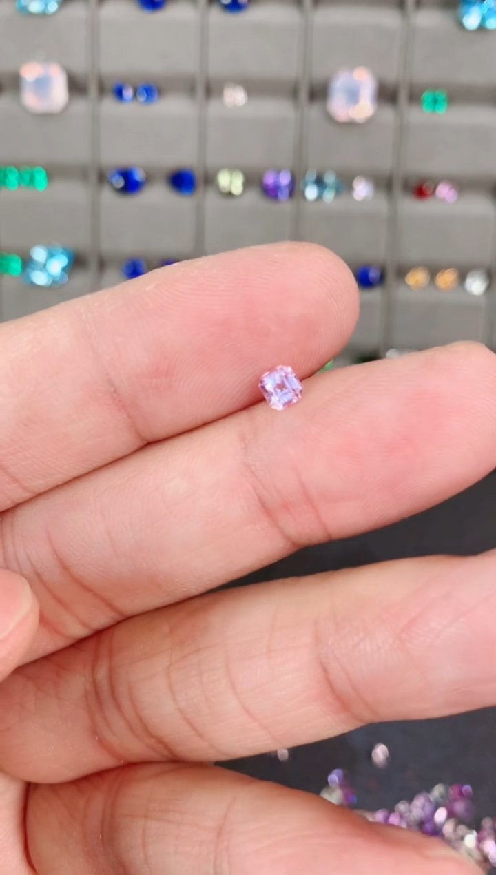 【闪购商品】蓝宝石裸石未镶嵌0.38ct 无烧蓝宝石