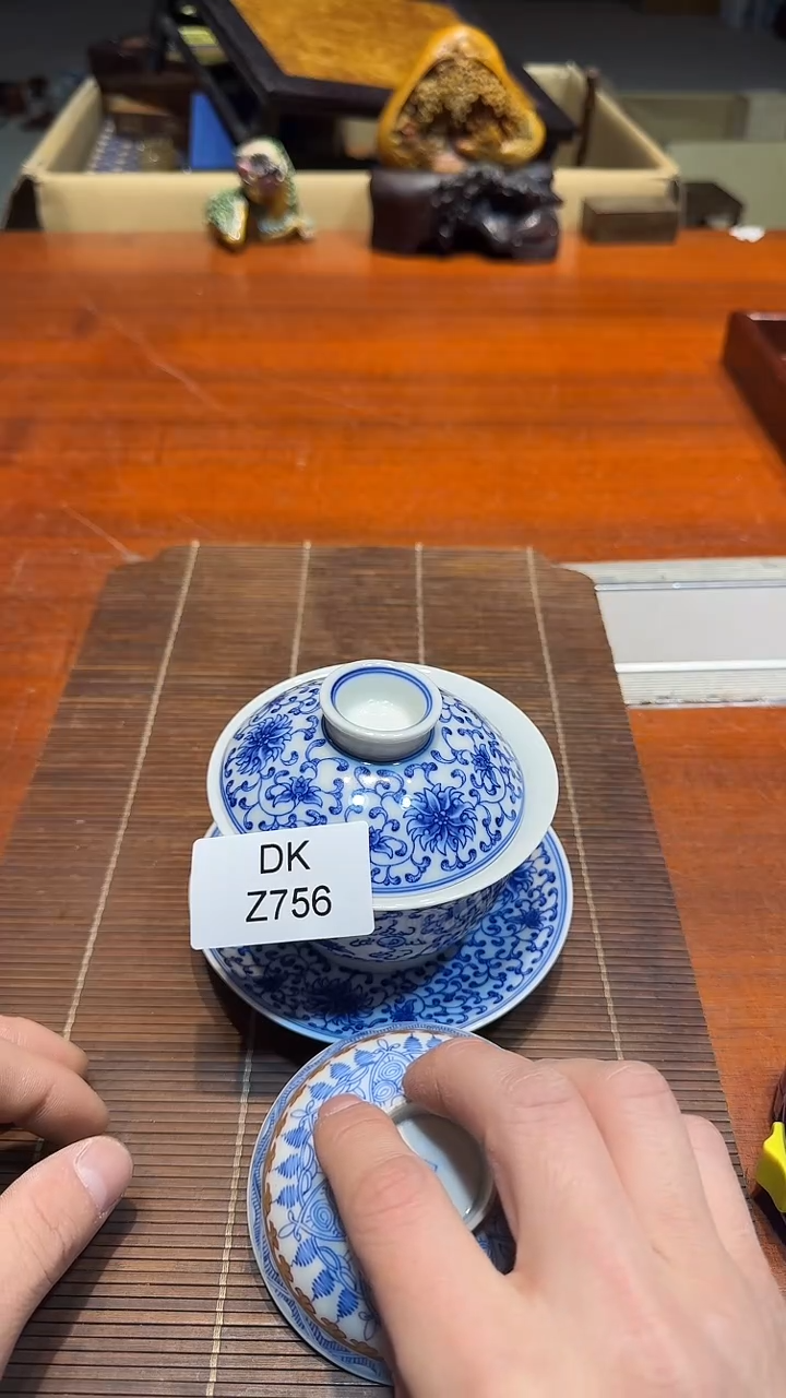 8厚**物哈哈哈哈哈哈756