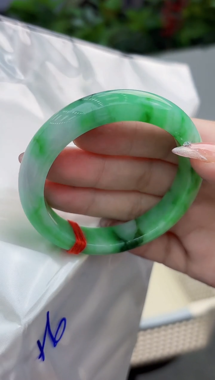 【闪购商品】翡翠手镯未镶嵌翡翠手镯