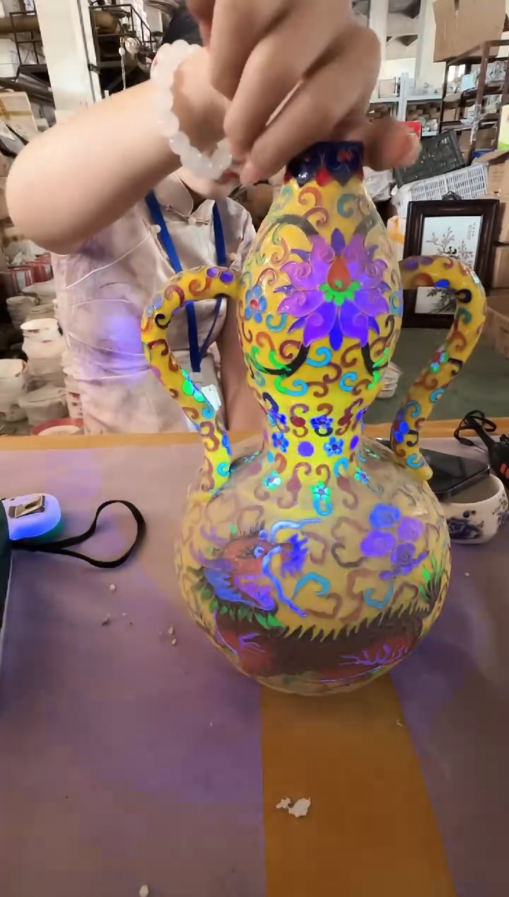 其他B681景德镇制陶瓷一件
