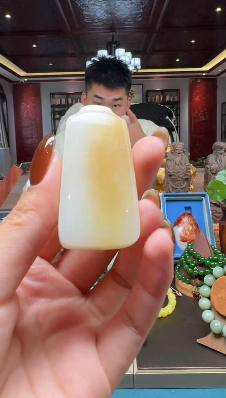 未镶嵌和田玉挂件qmt