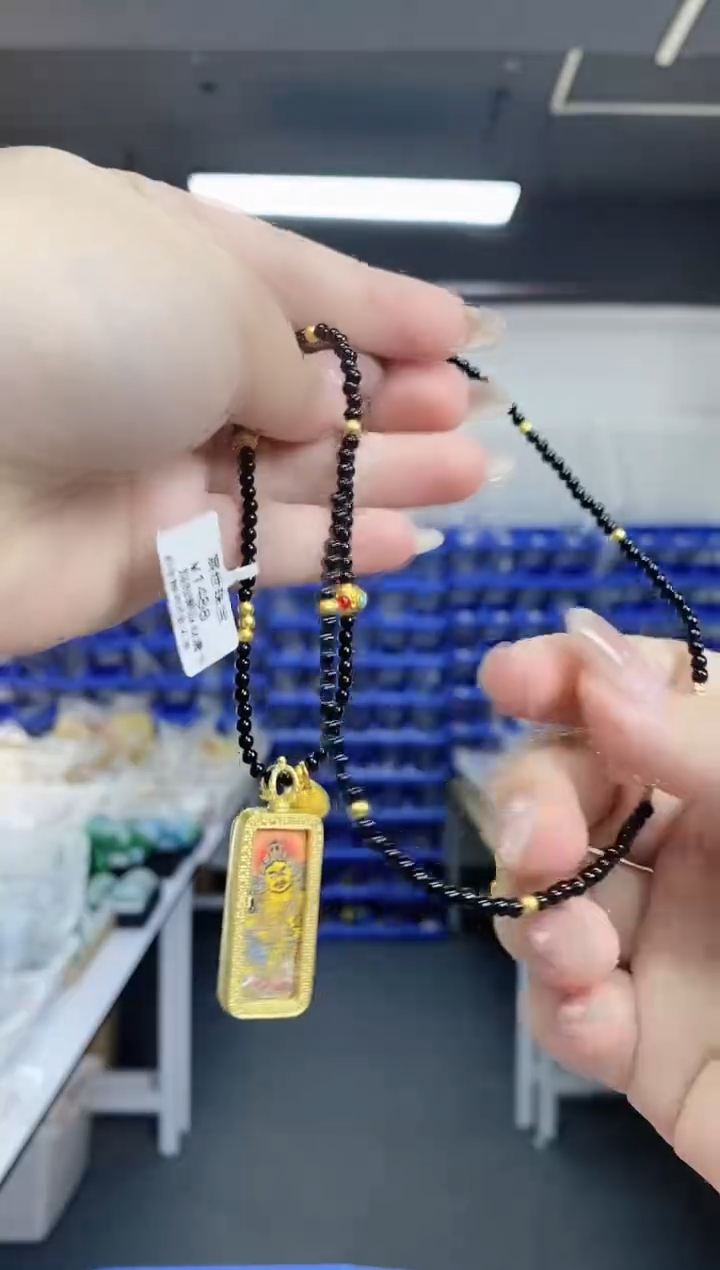 【闪购商品】玛瑙/玉髓未镶嵌项链多样性发其一颜色微差