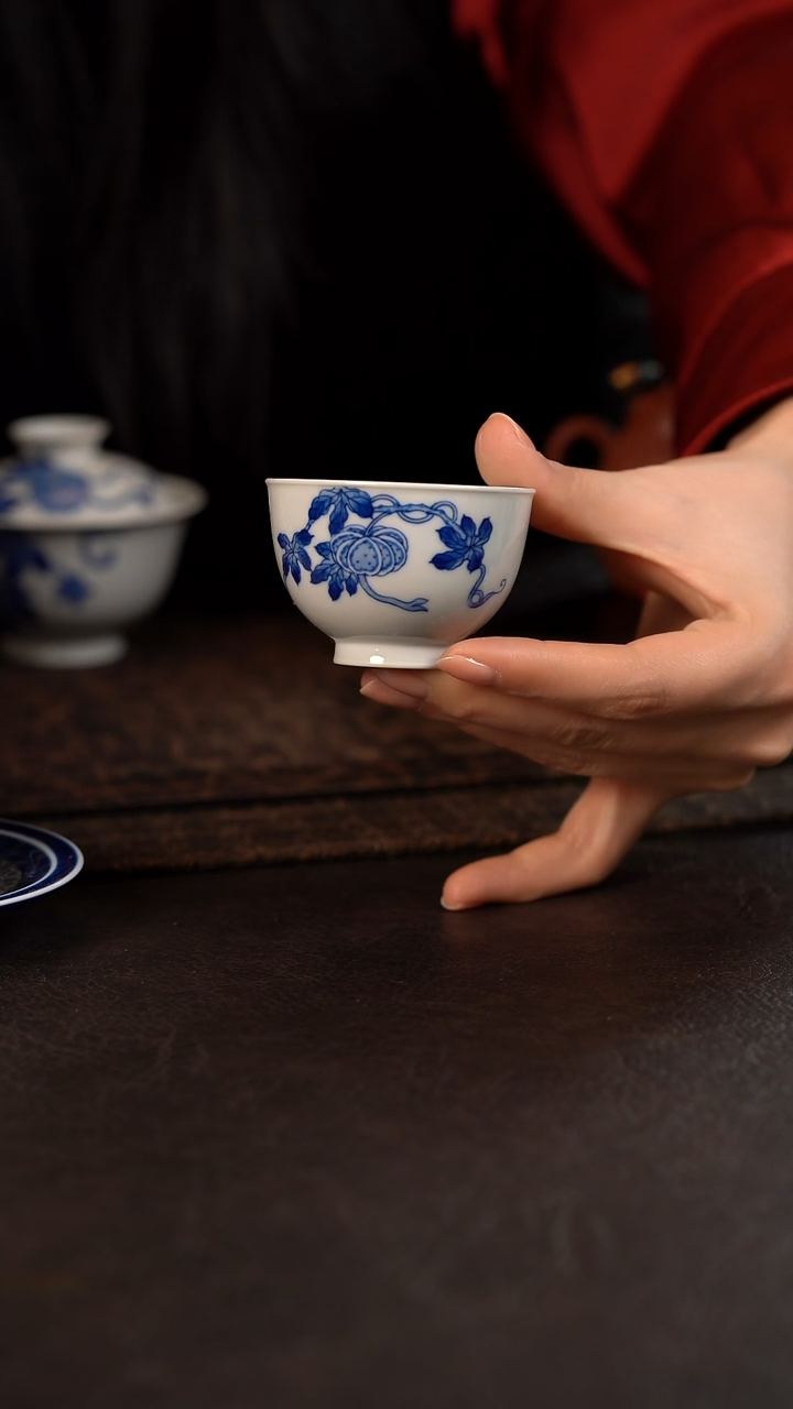 【闪购商品】杯HLX陶瓷青花手绘折枝南瓜杯