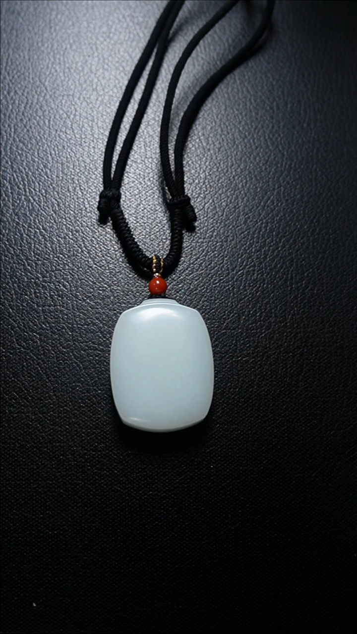 【闪购商品】和田玉颈饰未镶嵌无事牌