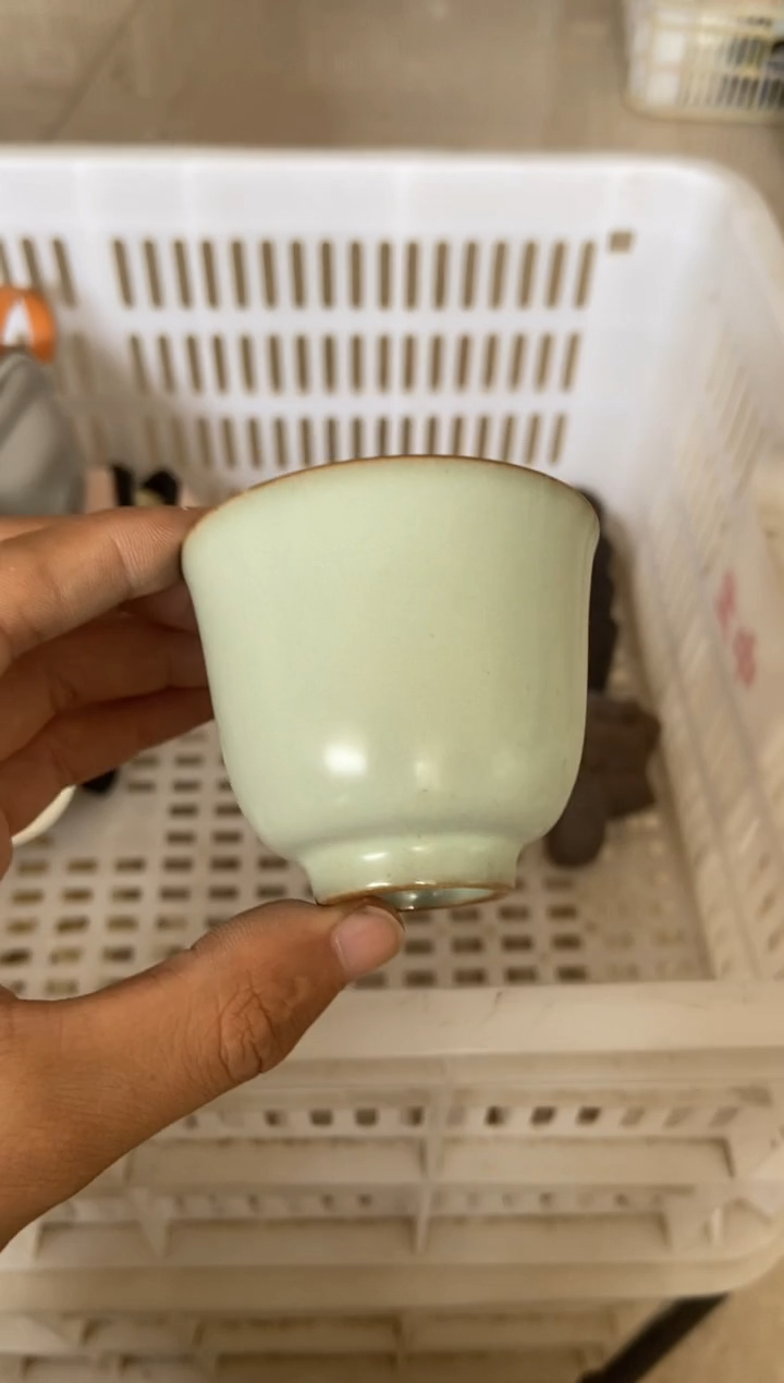 杯摄影的产品有使用过的痕迹有点脏介意勿拍