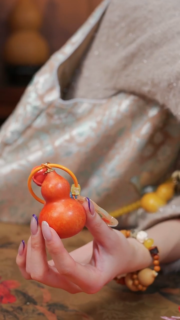 126漆艺工艺小葫芦9.9