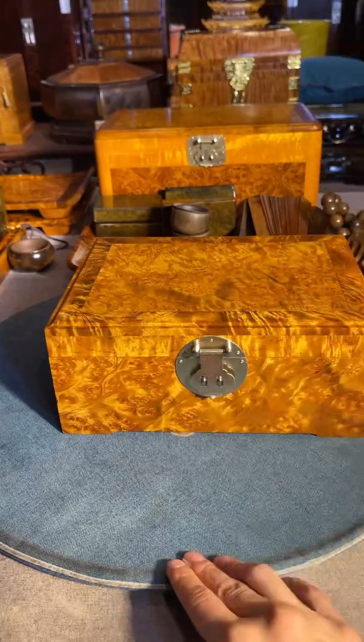 乌木类成套家具瘤疤首饰盒 2