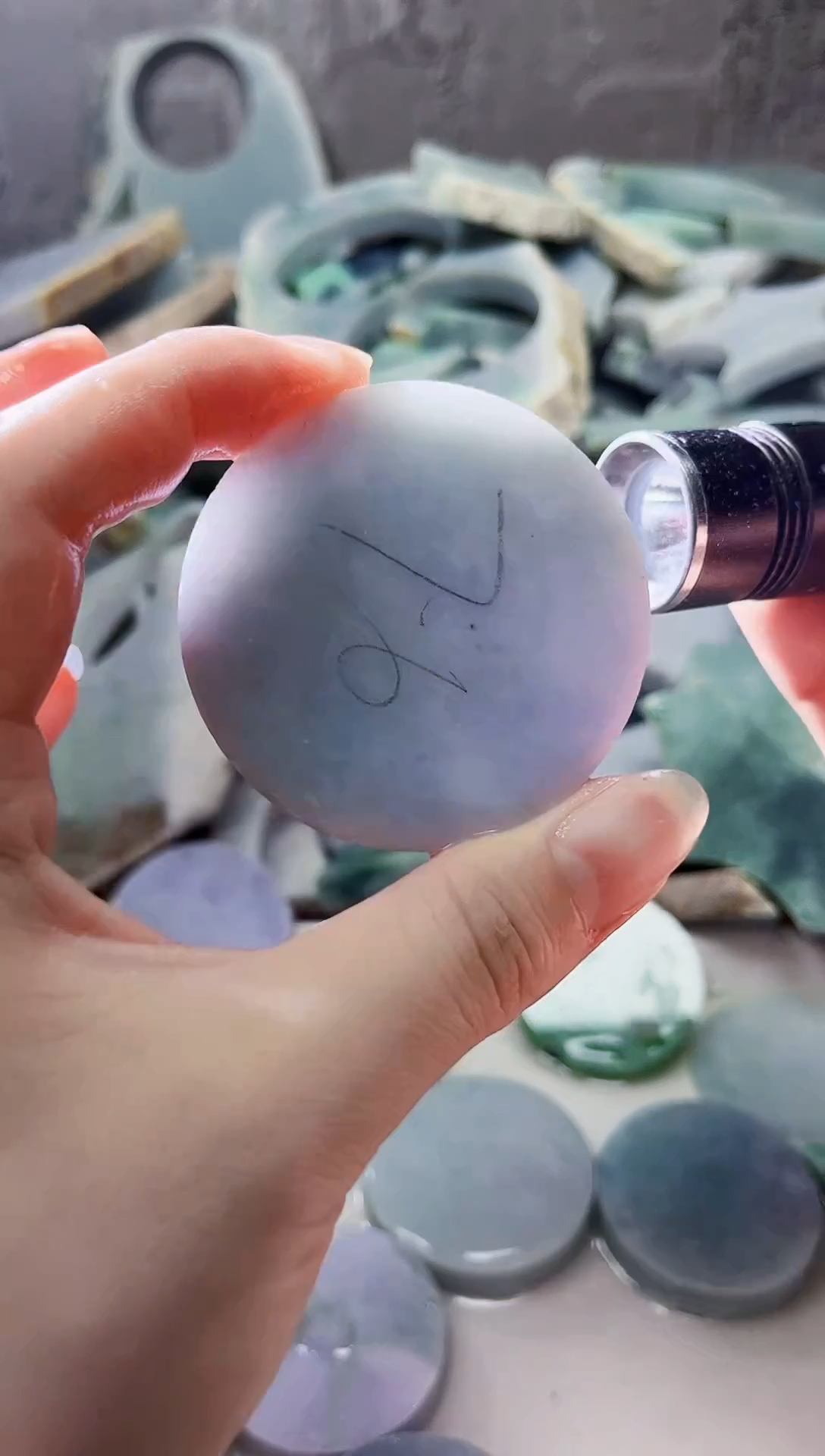 翡翠未镶嵌颈饰天然翡翠A货075