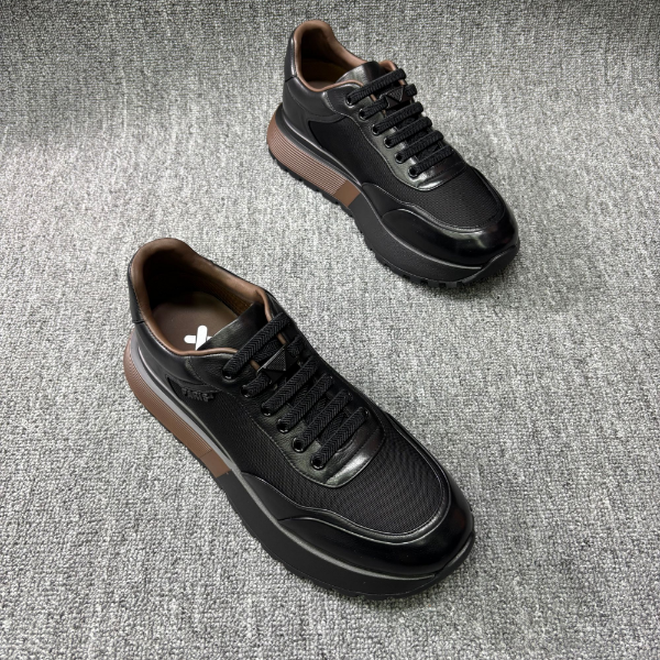 广州男鞋春季新款皮面高品质轻奢时尚百搭男士黑色舒适男款
