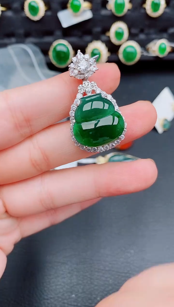 【闪购商品】翡翠颈饰银S925镶嵌天然a货翡翠525