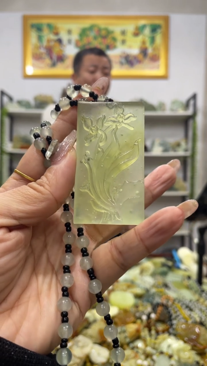 【闪购商品】岫玉吊坠未镶嵌            