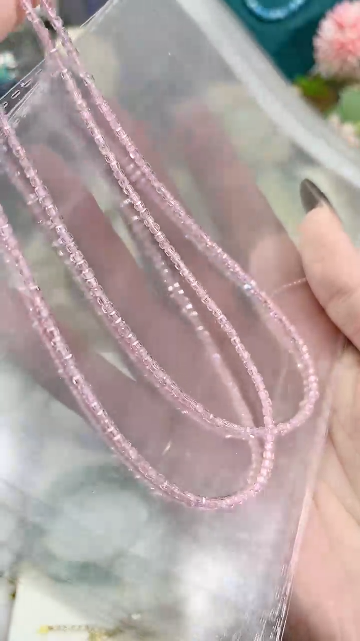 【闪购商品】托帕石颈饰银S925镶嵌粉99