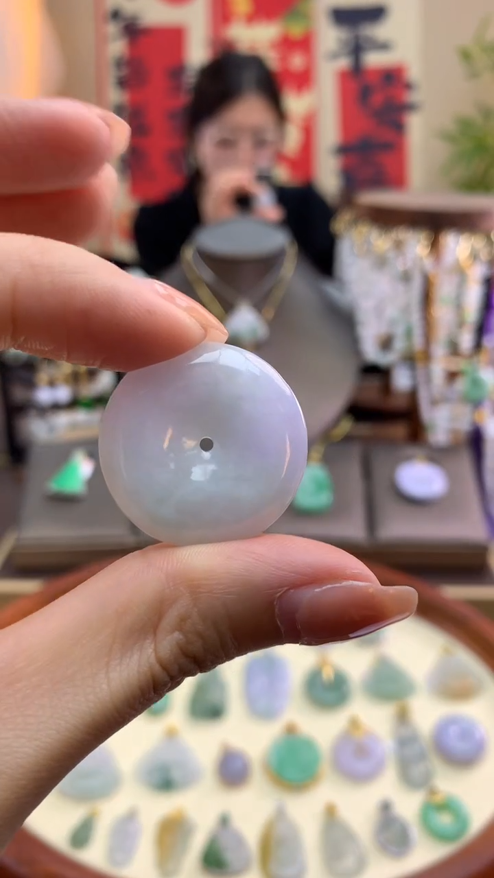 【闪购商品】翡翠颈饰未镶嵌平安扣