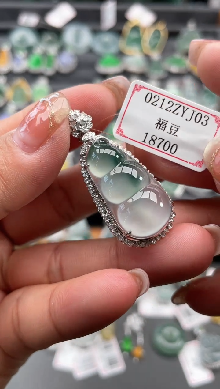 【闪购商品】翡翠挂件18K金镶嵌0212ZYJ03