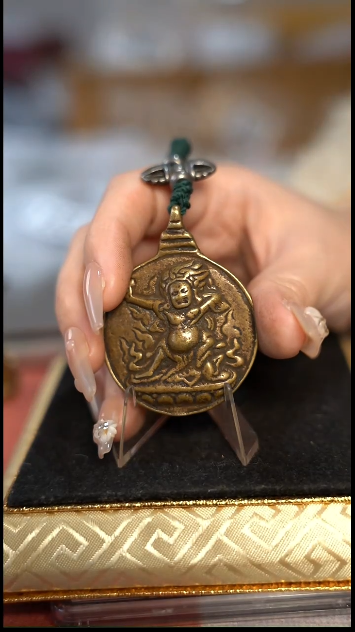 编号668双面纹九宫背八卦（配脖挂）