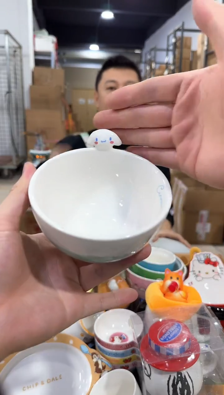 瓷片玉桂狗公仔碗