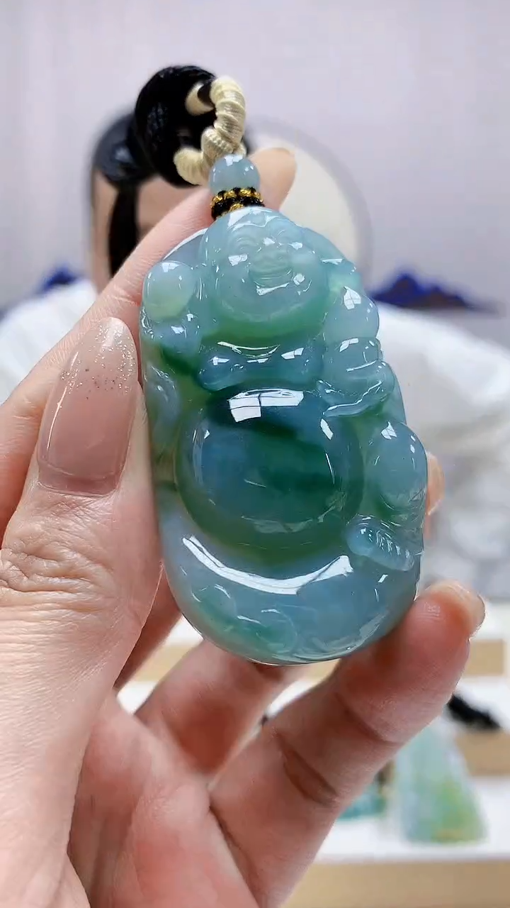 未镶嵌定制翡翠4898MM-毛货挂件190