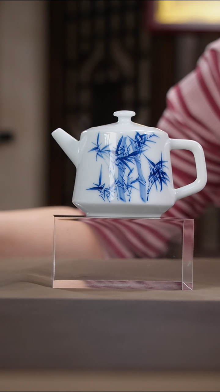 其他鹤云景德镇手工陶瓷青花手绘茶壶