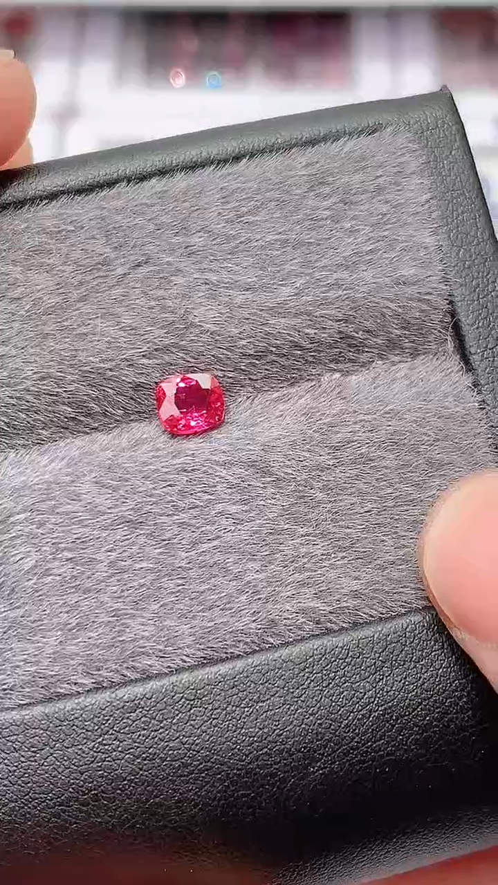 【闪购商品】尖晶石裸石未镶嵌粉绝0.65