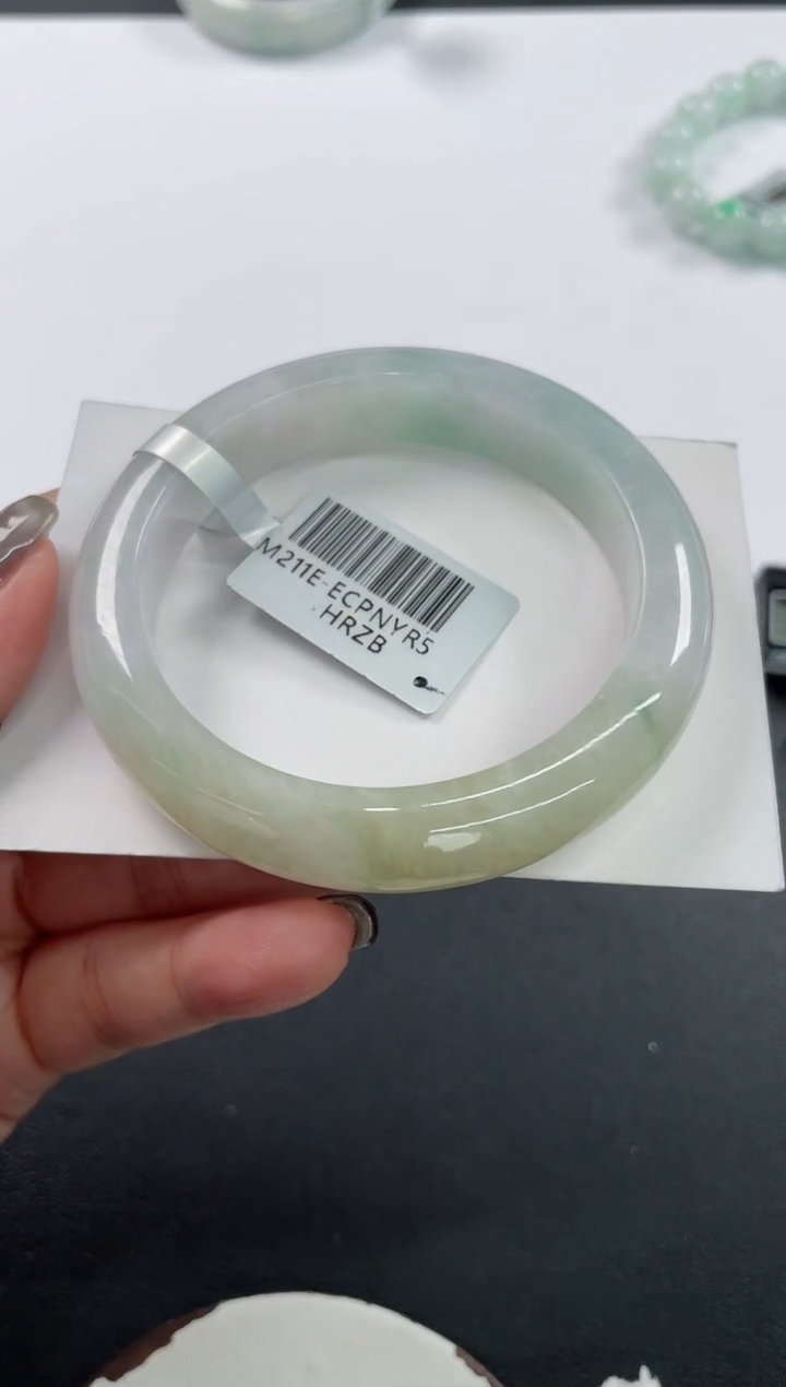 未镶嵌手镯翡翠基地发货H7849