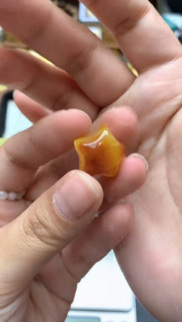 【闪购商品】琥珀珠宝奇石未镶嵌081琥珀蜜蜡小坑花粉介意勿拍