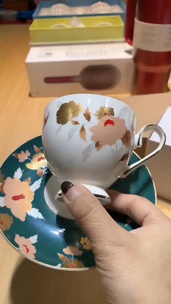 【闪购商品】瓷片锅碗瓢盆一件不剩