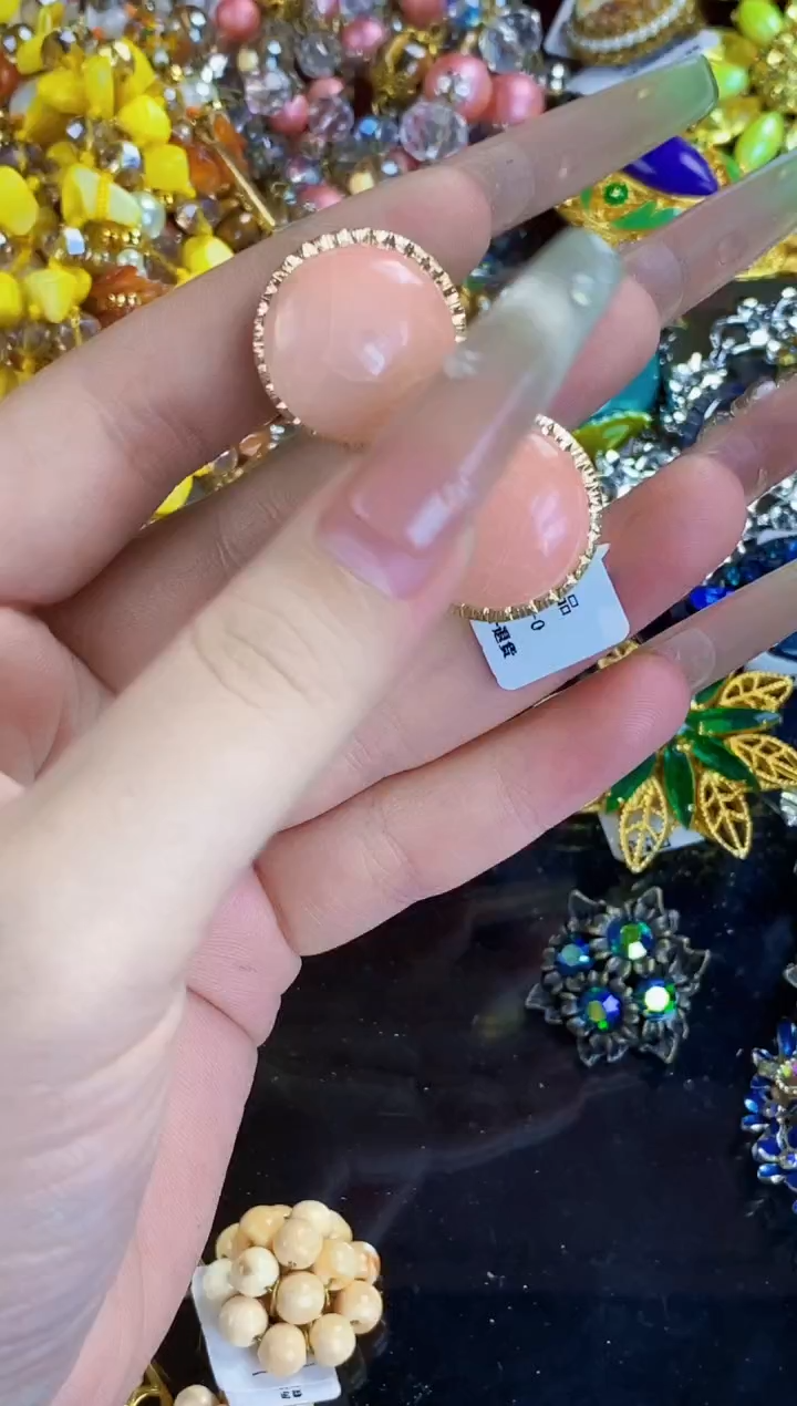 合金琉璃楚楚珠宝中古甄选不退换