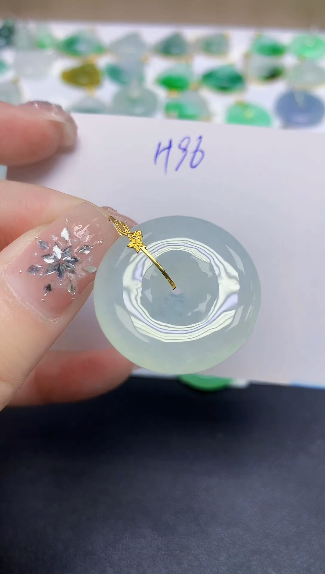 颈饰18K金镶嵌翡翠天然缅甸翡翠A货翡翠百元以上9元证书费自理