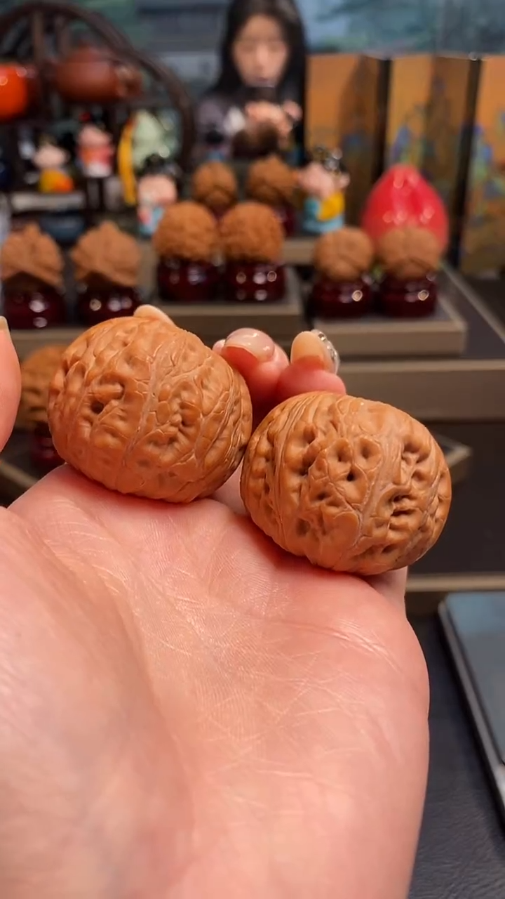 【闪购商品】文玩核桃把件H269平谷元宝42