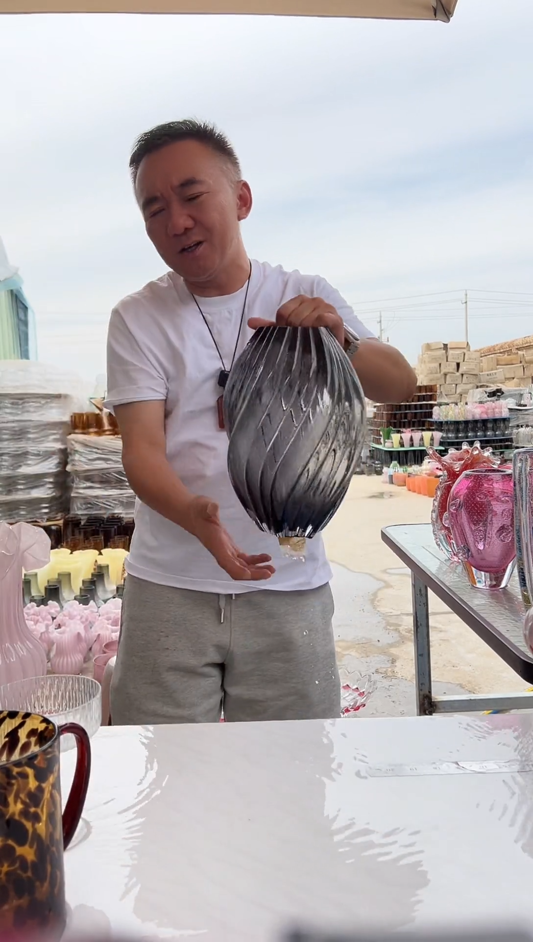 花瓶桌面插花装饰