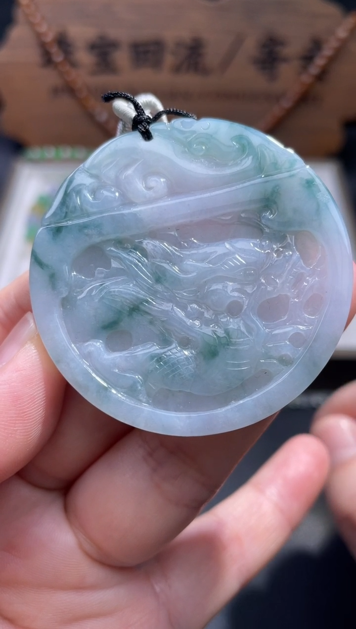 【闪购商品】翡翠颈饰未镶嵌4...........
