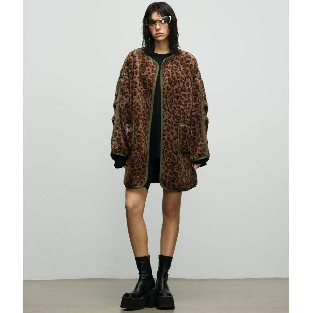 GG潮牌 秋冬时尚休闲宽松复古两面穿豹纹中长款羊羔绒外套 154034