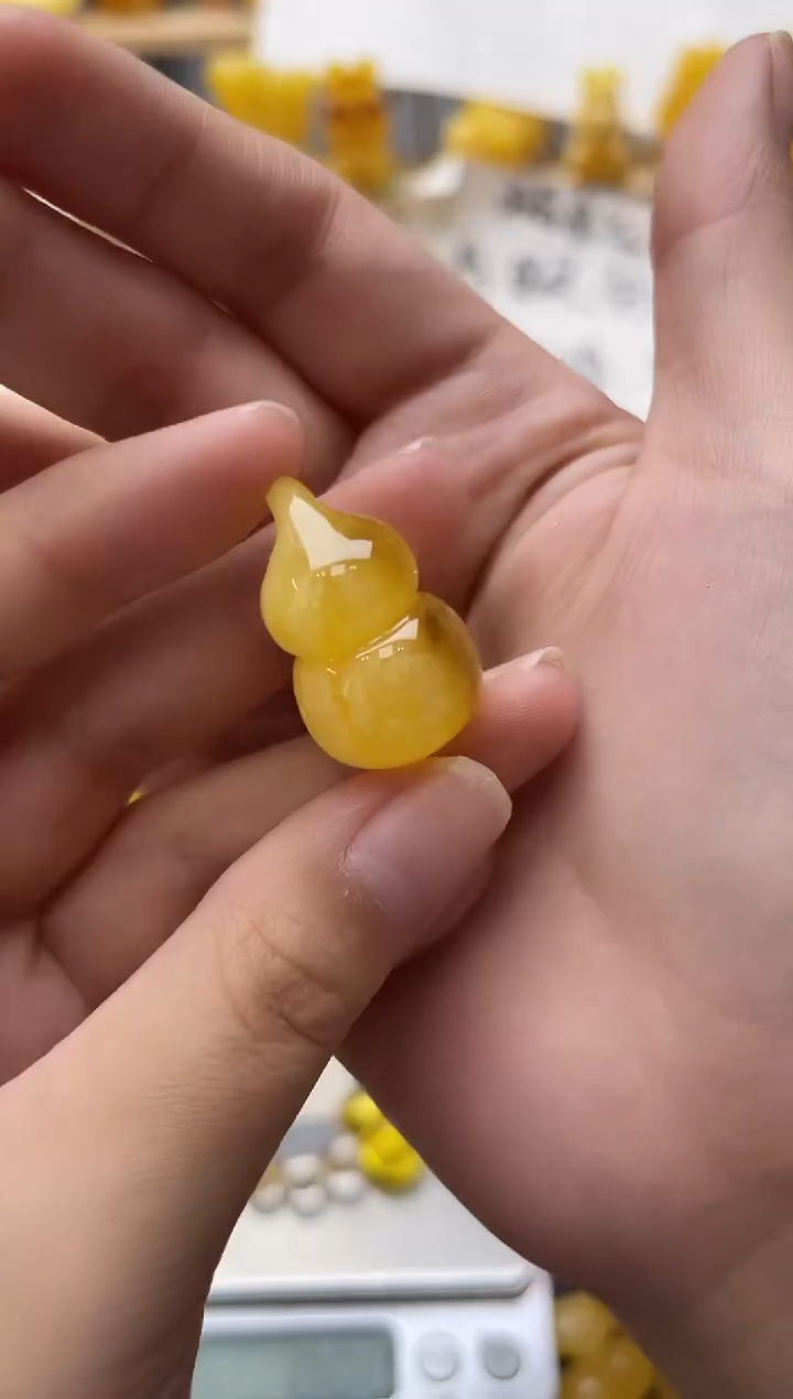 琥珀未镶嵌珠宝奇石058琥珀蜜蜡微瑕
