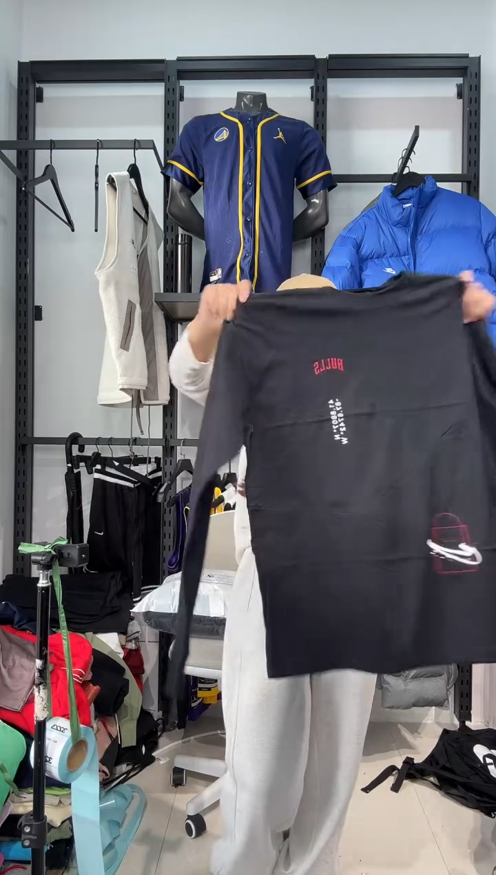 3219闪购编码 Nike/Jordan运动卫衣裤以直播间过款为准 尺码  m