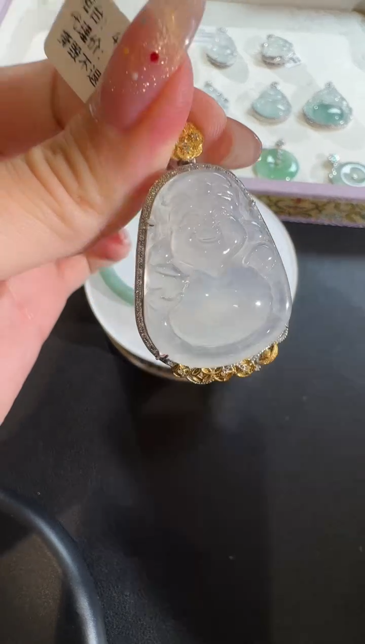 【闪购商品】翡翠吊坠(不含链)18K金镶嵌【源头工厂】钻石镶嵌