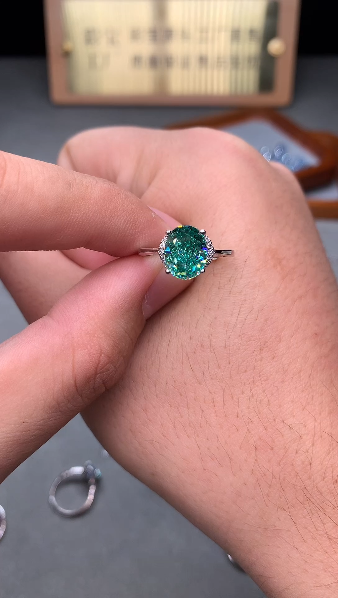 银S925镶嵌戒指碧玺2222