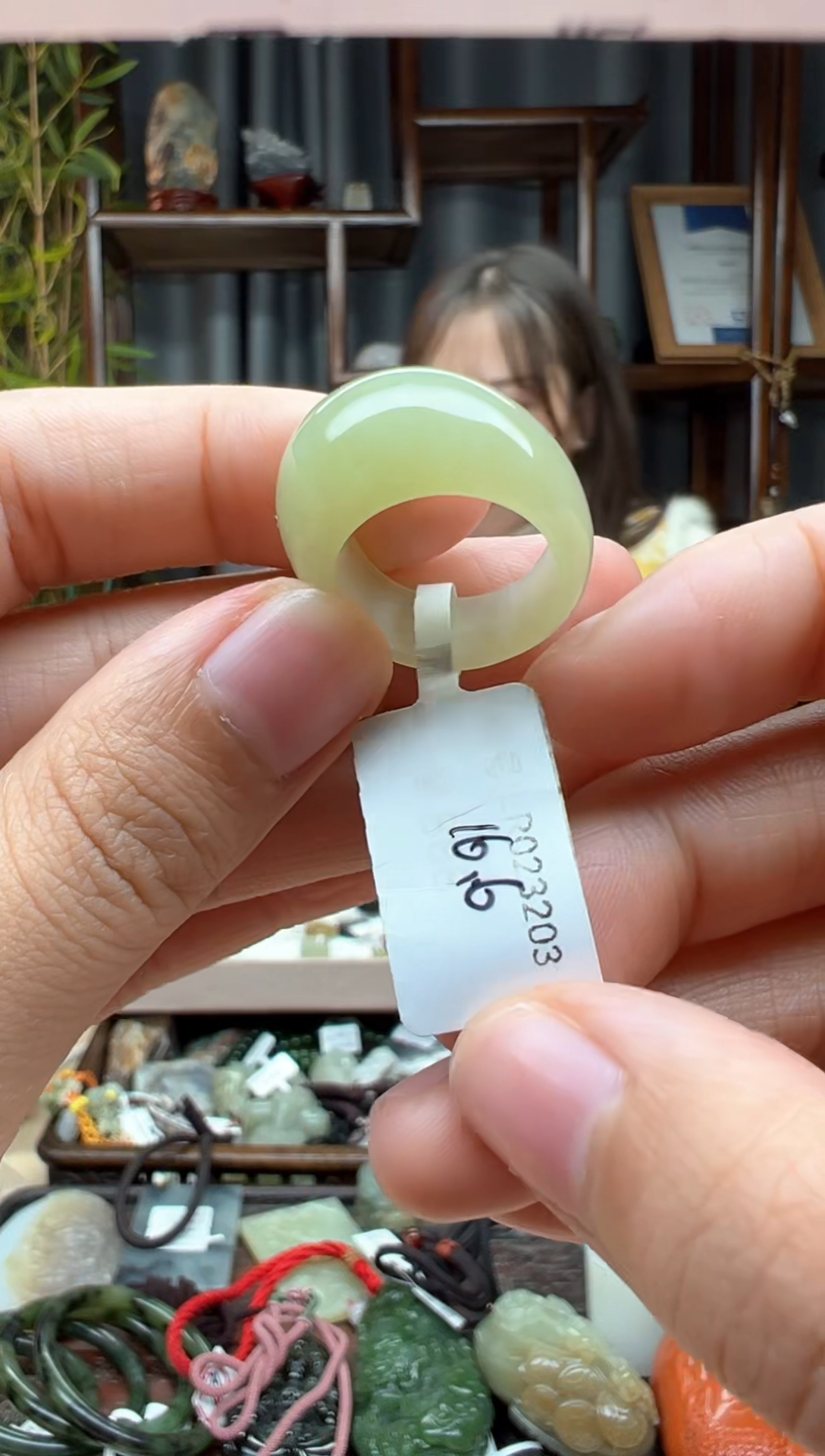 【闪购商品】和田玉颈饰未镶嵌戒圈   LR  16.6