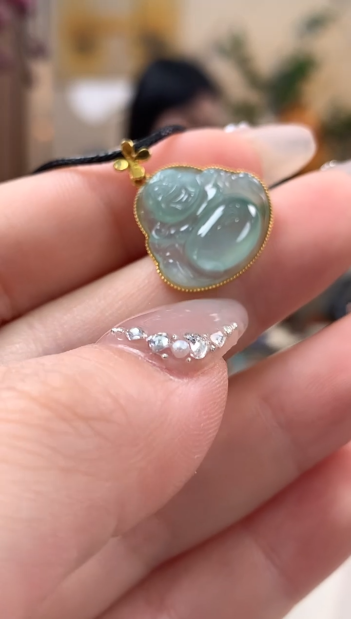 【闪购商品】翡翠吊坠(不含链)18K金镶嵌佛公