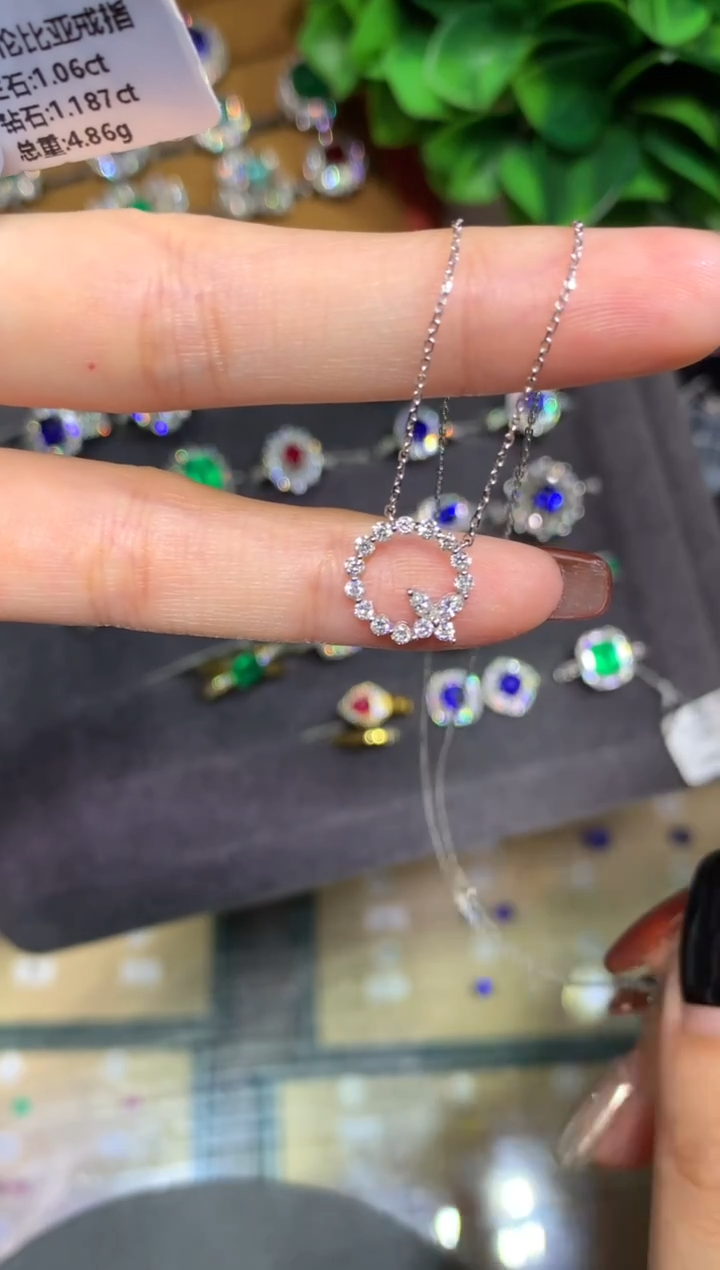 项链18K金镶嵌钻石安***欧0.18CT