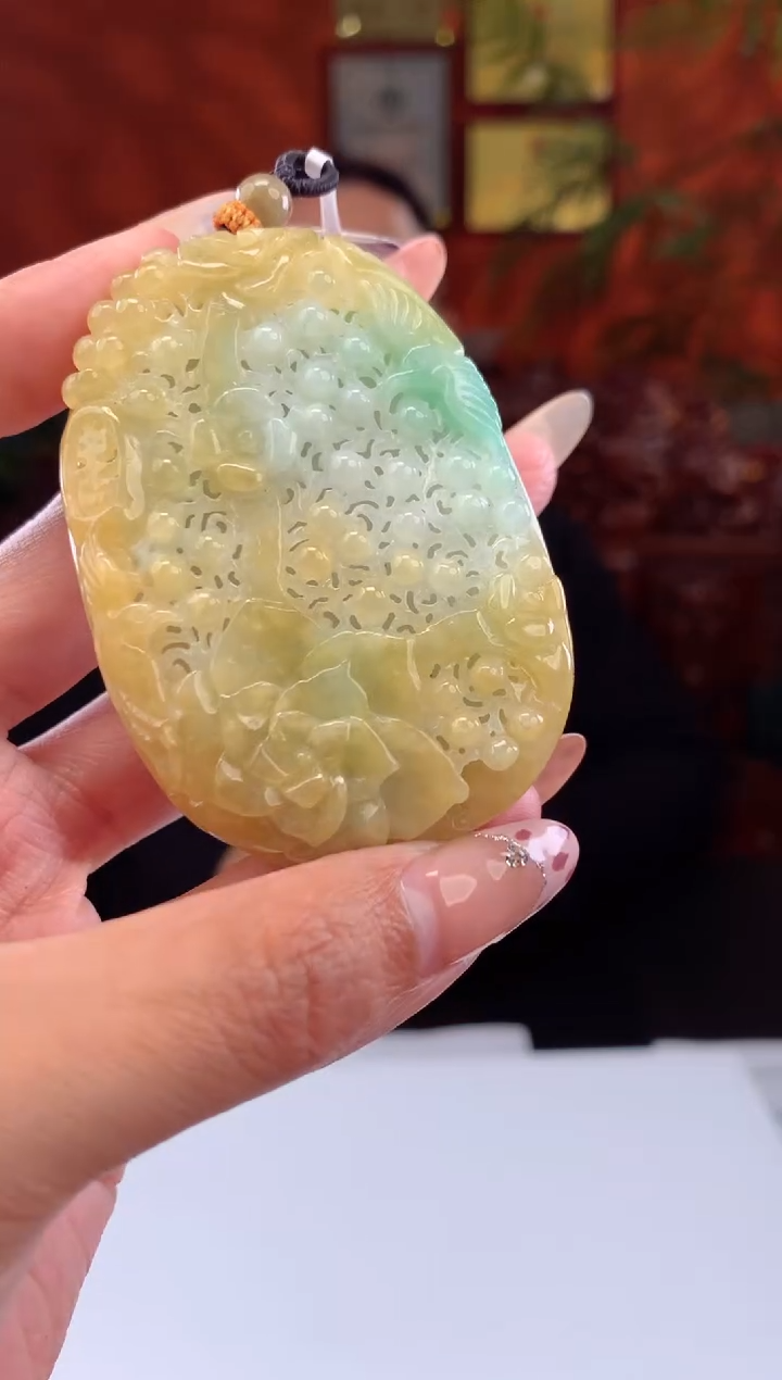 【闪购商品】定制翡翠未镶嵌挂件发货（拍一发一）