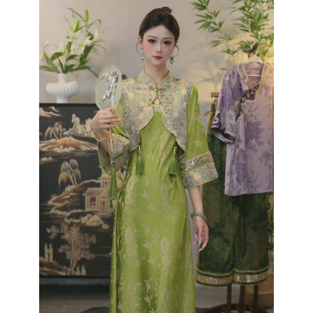 夏维莲2025夏季新款中国风飘逸日常绿和粉长款连衣裙（1735）