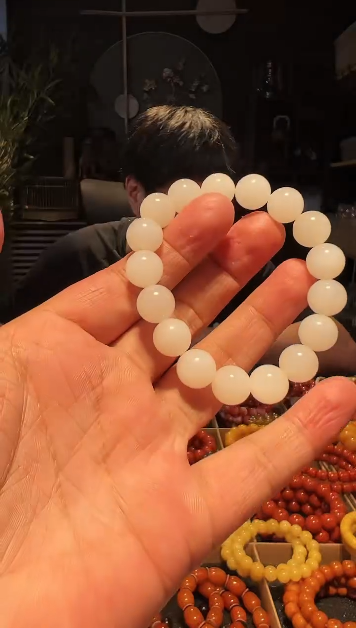 手串未镶嵌和田玉单圈