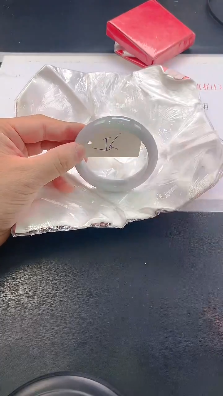 未镶嵌手镯翡翠29