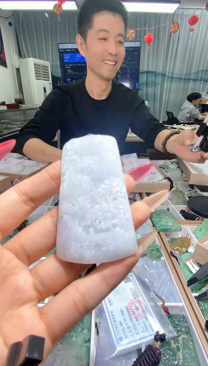 【闪购商品】翡翠颈饰未镶嵌天然缅甸翡翠A货未镶嵌