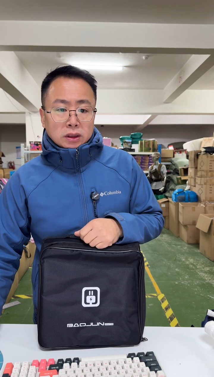 【闪购商品】塑料微定型  户外。袋 28x28x9cm